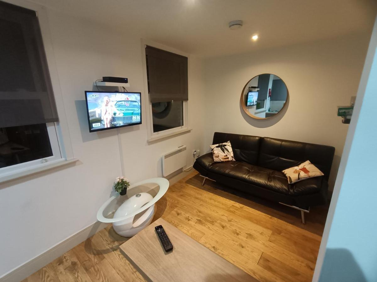 Lovely 2 Bedroom Serviced Apartment In London Exterior photo