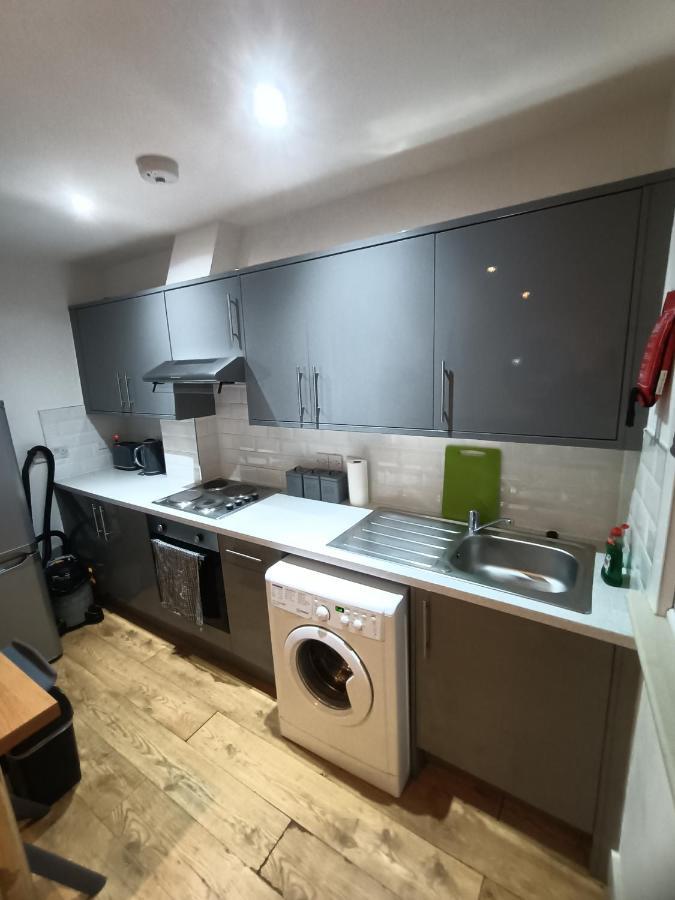 Lovely 2 Bedroom Serviced Apartment In London Exterior photo