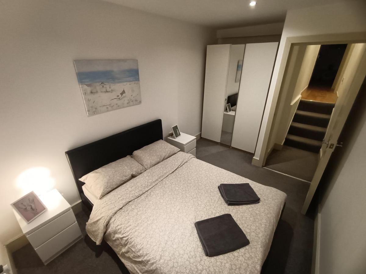 Lovely 2 Bedroom Serviced Apartment In London Exterior photo